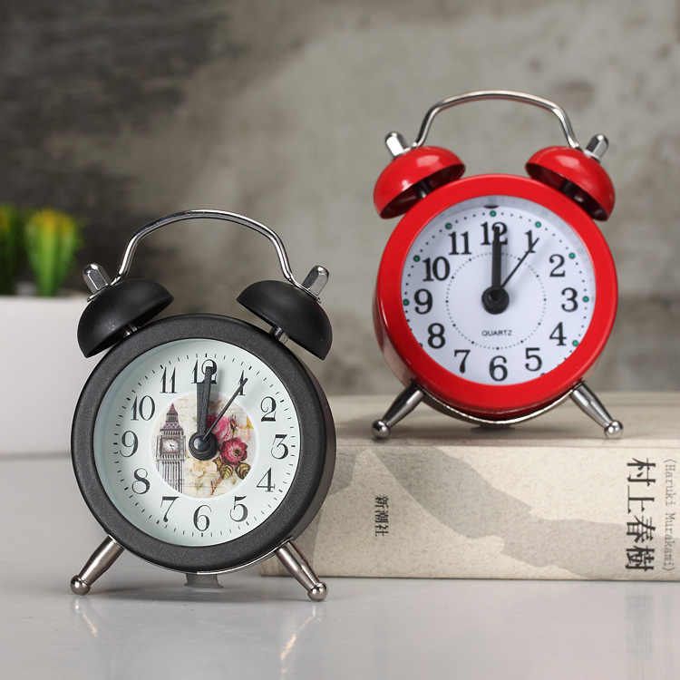 Metal material small alarm clock, pastoral and fresh desktop mini alarm clock, small gift for activities and festivals