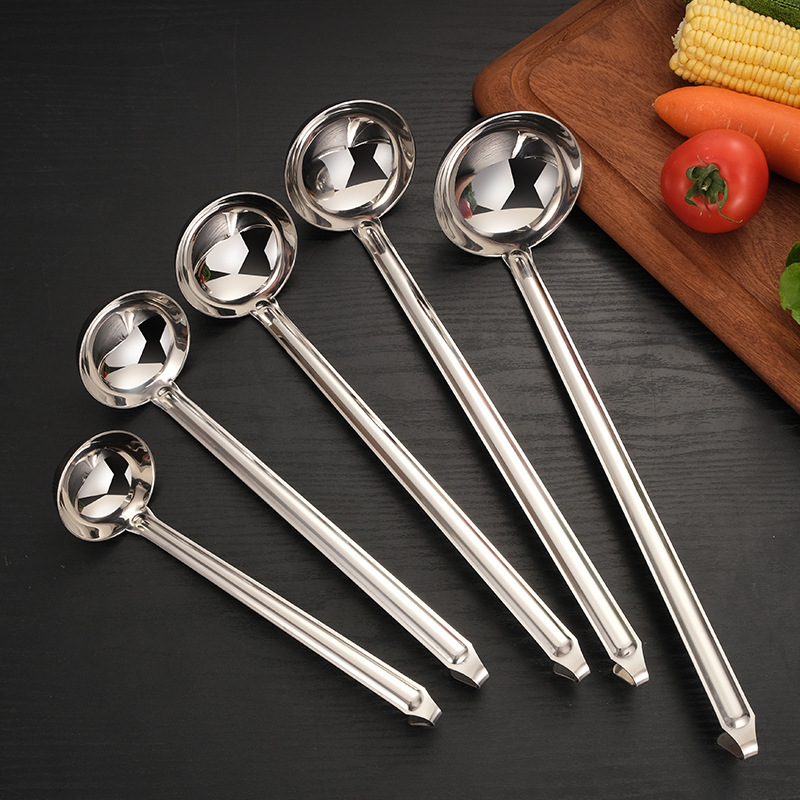 Hooked thickened integrated stainless steel soup spoon, slotted spoon, measuring spoon, long-handled spoon, wine scoop, juice ladle, deepened porridge spoon, rice scoop