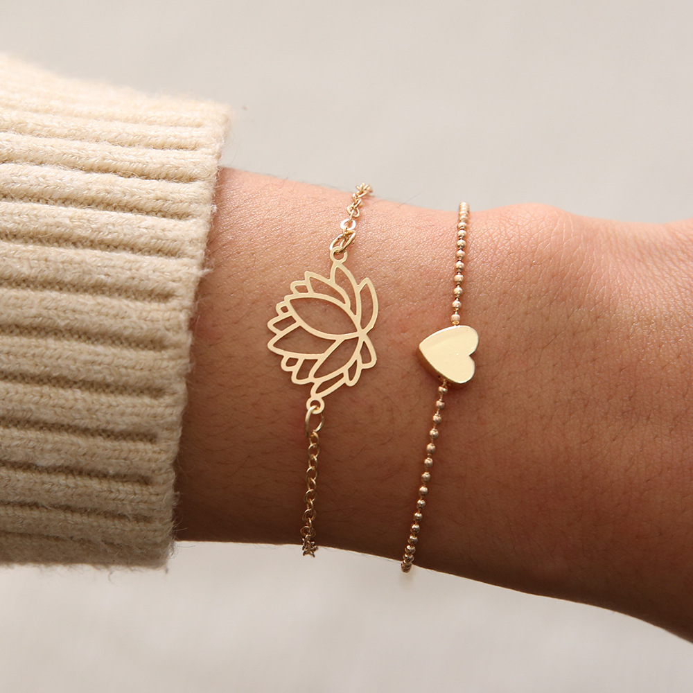 New minimalist women's hollow lotus and heart bracelet set of 2 pieces